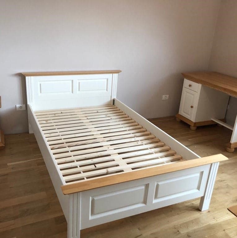 Łóżko z litego drewna „Nordby” 90 cm z podparciami materaca